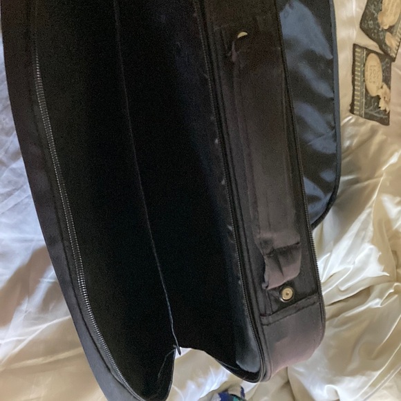 SwissGear Unisex Messenger travel Computer bag - Picture 6 of 6